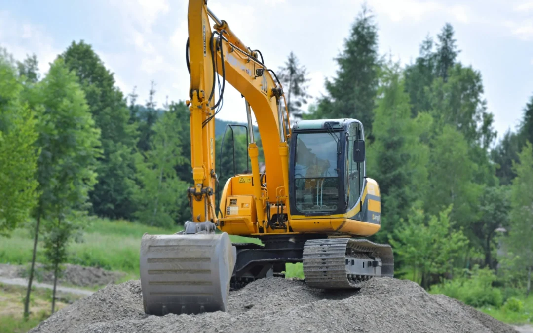 How Deep Can a Mini Excavator Dig? Specs, Safety, and Project Planning