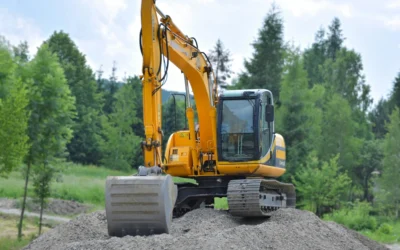 How Deep Can a Mini Excavator Dig? Specs, Safety, and Project Planning